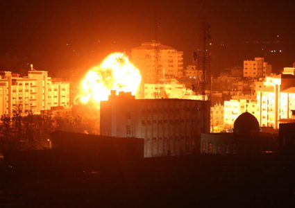 أكثر من 25 شهيدا في قصف لمنازل المواطنين جنوب ووسط قطاع غزة