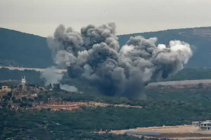 الاحتلال يجدد قصف بلدات في جنوب لبنان