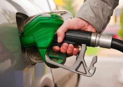 ارتفاع المحروقات في إسرائيل 28 أغورة لكل لتر بنزين