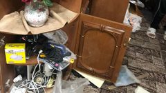 الاحتلال يعيث خرابًا بمنازل اقتحمها في مخيم الفوار جنوب الخليل