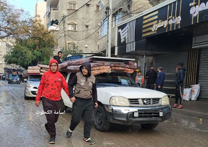 اخلاء سكان بعض المناطق من شمال النصيرات بعد تهديدات الاحتلال لهم