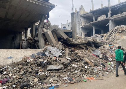 آثار الدمار الذي خلّفه عدوان الاحتلال المستمر على شارعي النزهة و القدس في جباليا البلد شمال القطاع