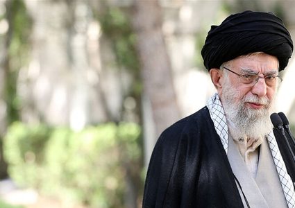 خامنئي أمر الجيش الإيراني بتجنب المواجهة مع الولايات المتحدة