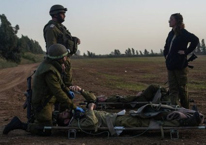 الإحتلال الاسرائيلي يعلن إصابة ٥ من جنوده في غزة