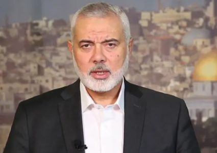 هنية يوجه رسائل إلى وزير الخارجية الأمريكي