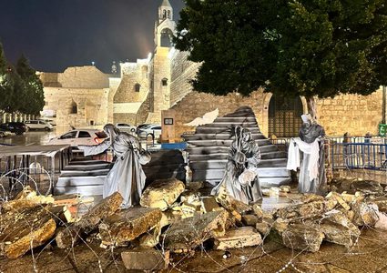 الكنائس المسيحية حسب التقويم الشرقي تبدأ احياء شعائرها بعيد الميلاد المجيد