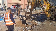 غزة: إزالة الركام والكشف عن محابس المياه في مناطق متفرقة من المدينة