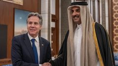 أمير قطر يؤكد على ضرورة وقف اطلاق النار في غزة