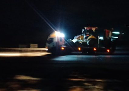 الاحتلال يستولي على جرافة في الأغوار الشمالية