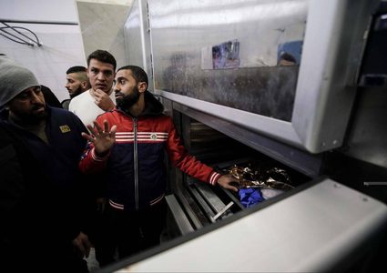 من وداع الشهداء الستة الذين ارتقوا بعد قصفهم من قبل الاحتلال في جنين