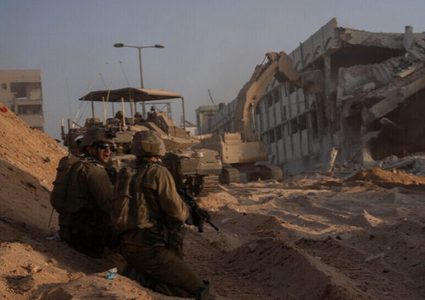 اليوم 94: حصيلة شهداء غزة تتجاوز الـ23 ألفا والغارات مستمرة