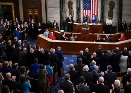 الكونغرس يقرّ موازنة 2024.. 1.6 تريليون دولار أكثر من نصفها "للإنفاق الدفاعي"