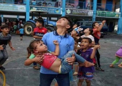 "التربية":4296 طالبا استُشهدوا و384 مدرسة تعرضت للقصف والتخريب منذ بداية العدوان