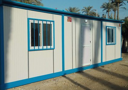 مستوطنون يضعون "كرفانا" في مسافر يطا