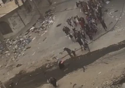 الاحتلال يعدم امرأة بدم بارد في غزة