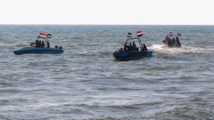 الحوثيون: استهداف السفينة الامريكية في البحر الأحمر رد أولي على هجمات سابقة