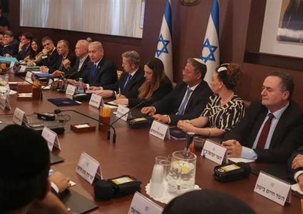 مجلس وزراء الاحتلال يناقش مقترحا قطريا لصفقة تبادل أسرى