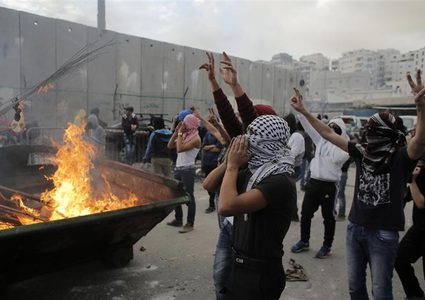 مواجهات مع الإحتلال في مخيم شعفاط