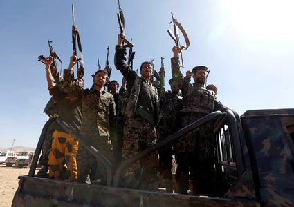 قيادي حوثي: المعركة ستفوق خيال وتوقعات الأمريكيين والبريطانيين