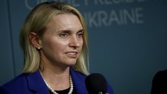 السفيرة الأمريكية لدى أوكرانيا: واشنطن تسعى لتوقيع "اتفاق ضمانات أمنية" مع كييف