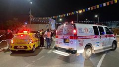 مقتل شاب وإصابة آخرين بجروح خطيرة بجريمتي إطلاق نار في اللد وجديدة المكر