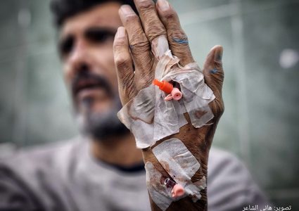 شاهد|معتقلون من غزة تعرضوا للتعذيب قبل إفراج الاحتلال عنهم عبر معبر كرم أبو سالم