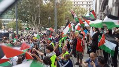 مُظاهرة حاشدة في دبلن ضد جرائم اسرائيل بحق شعبنا الفلسطيني