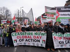 تظاهرة حاشدة في لندن تضامناً مع فلسطين