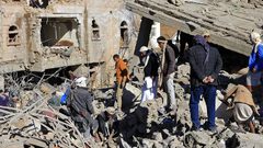 الطيران الأمريكي والبريطاني يقصف العاصمة اليمنية صنعاء مجددا