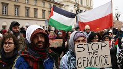 تظاهرة في العاصمة البولندية وارسو تضامنا مع غزة وتنديداً بجرائم الاحتلال