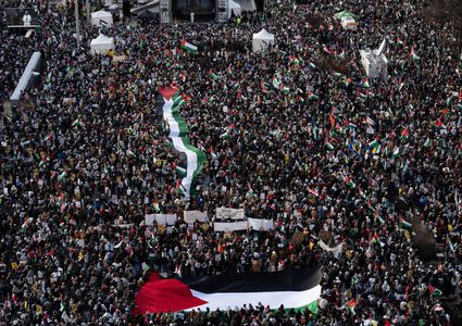 400 الف يتظاهرون في واشنطن تنديدا بالعدوان المتواصل على قطاع غزة