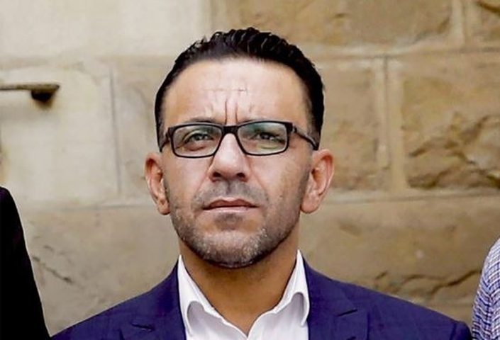 الاحتلال يجدد قرار منع محافظ القدس من دخول الضفة