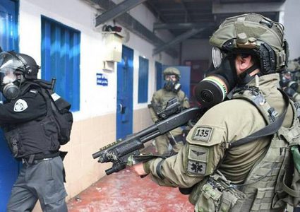 عقوبات انتقامية تمارسها إدارة سجن الدامون بحق الأسيرات