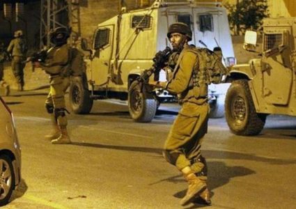 الاحتلال يقتحم اذنا غرب الخليل