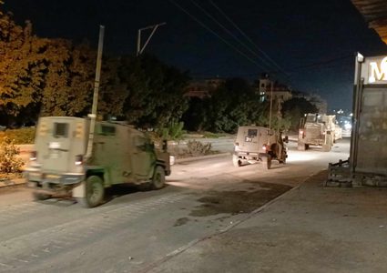 الاحتلال يقتحم حي جبل الطويل في البيرة