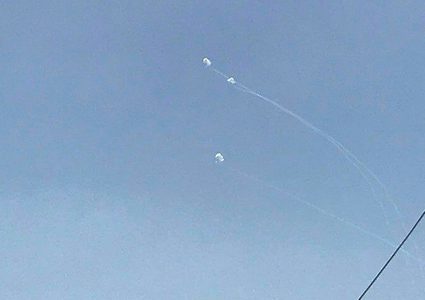 الجيش الاسرائيلي: الصواريخ انطلقت من الجهة الي تم الانسحاب منها شمال القطاع