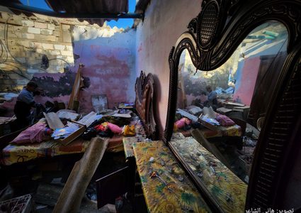 آثار الدمار الذي خلّفه طيران الاحتلال في منزل عائلة الزاملي في رفح