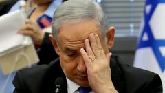 محلل إسرائيلي: حكومة الطوارئ على "وشك الانهيار"