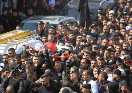 تشييع جثمان الشهيد محمد أبو عواد في مخيم نور شمس