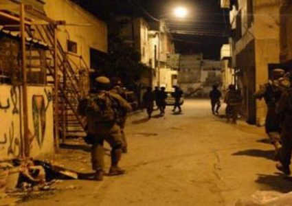 إصابات خلال اقتحام الاحتلال بلدة يطا جنوب الخليل