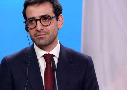 فرنسا تأمل أن يفرض الاتحاد الأوروبي عقوبات على المستوطنين