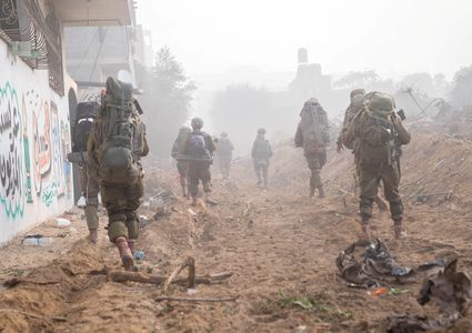 الاحتلال يتقدم نحو مستشفيي الأمل وناصر في خان يونس