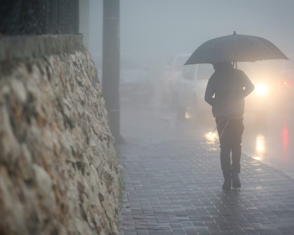 الطقس: منخفض جوي مصحوب بكتلة هوائية باردة