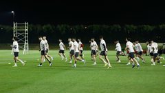 جانب من تدريب منتخب فلسطين قبيل مباراته الأخيرة في دوري المجموعات أمام هونغ كونغ