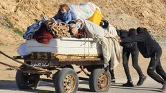 مشاهد من نزوح سكان المنطقة الغربية في خانيونس باتجاه الجنوب