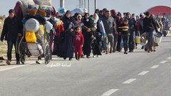 مشاهد من نزوح سكان المنطقة الغربية في خانيونس باتجاه الجنوب