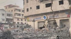 عودة الاتصالات الخليوية تدريجيا إلى مناطق في قطاع غزة