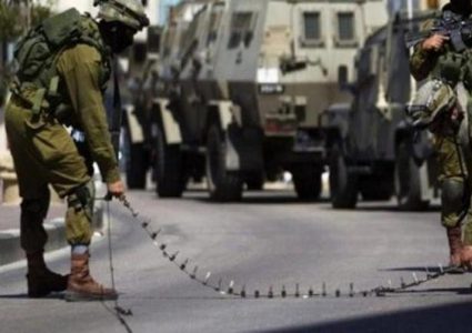 الإحتلال  ينصب حاجزا عند دير استيا