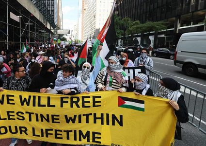 مدن أميركية تصدر قرارات تطالب بوقف إطلاق النار في قطاع غزة بشكل فوري