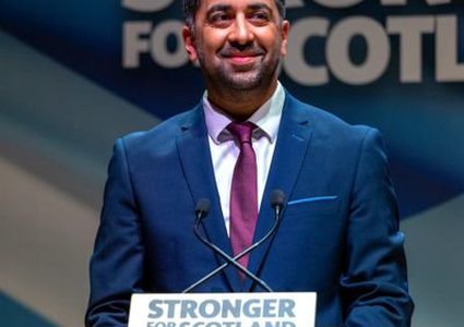 رئيس وزراء اسكتلندا: سكان غزة يموتون وسط كارثة إنسانية ولا يمكن معاقبتهم جماعيا